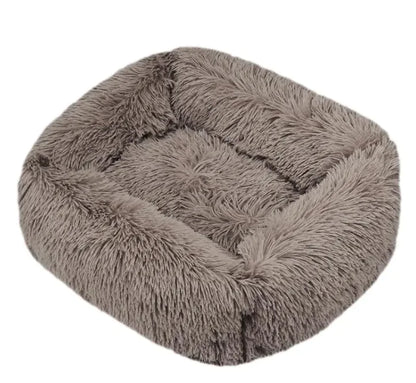 Cozy Plush Pet Bed - Machine Washable for Dogs & Cats