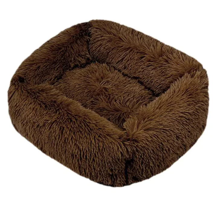 Cozy Plush Pet Bed - Machine Washable for Dogs & Cats