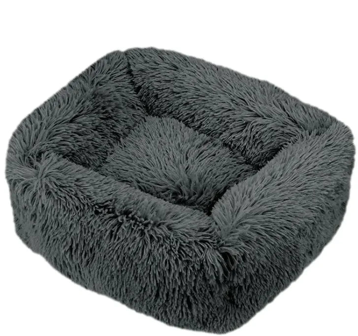 Cozy Plush Pet Bed - Machine Washable for Dogs & Cats