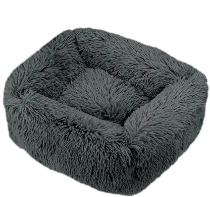 Cozy Plush Pet Bed - Machine Washable for Dogs & Cats