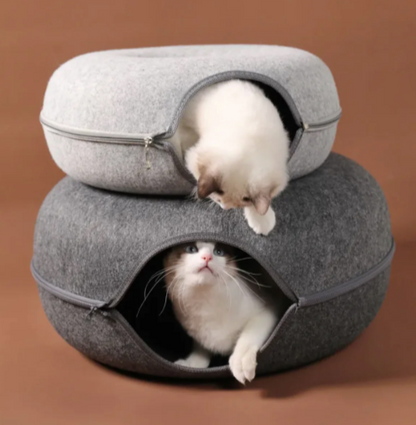 Felt Cat Tunnel & Cave Bed - Scratch-Resistant & Washable Donut Design