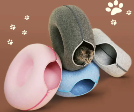 Felt Cat Tunnel & Cave Bed - Scratch-Resistant & Washable Donut Design