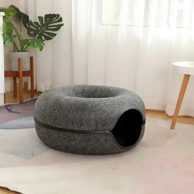 Felt Cat Tunnel & Cave Bed - Scratch-Resistant & Washable Donut Design
