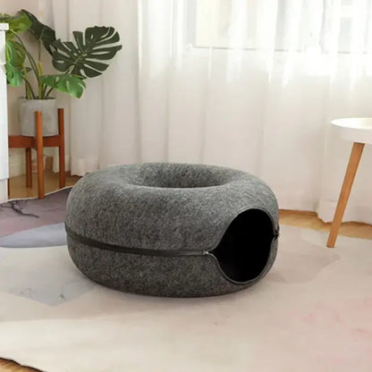 Felt Cat Tunnel & Cave Bed - Scratch-Resistant & Washable Donut Design
